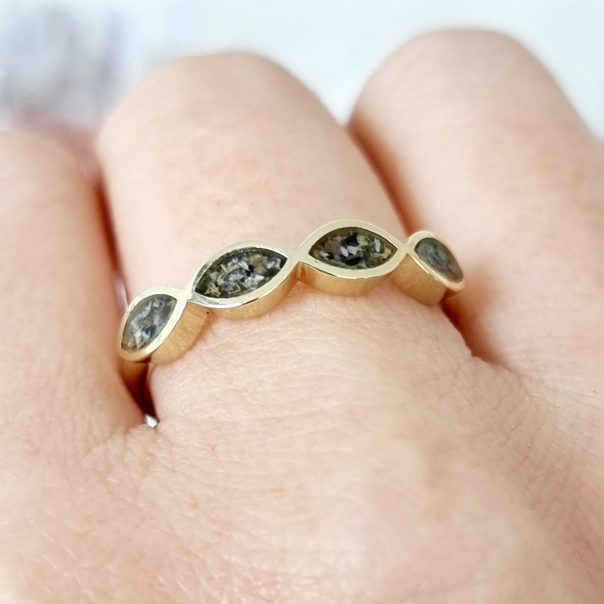 Tranquility - Cremation Ring