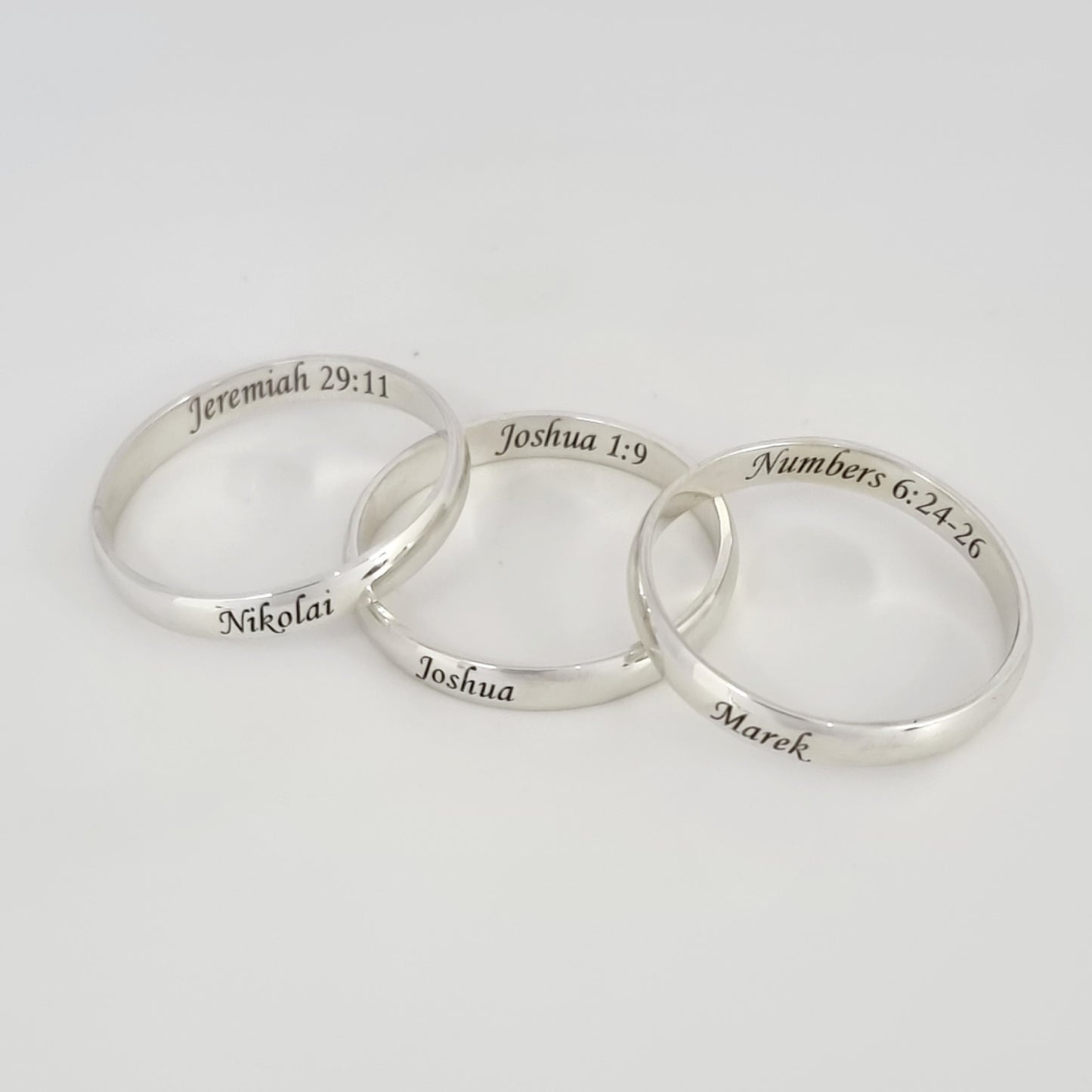 D-Shape Name ring