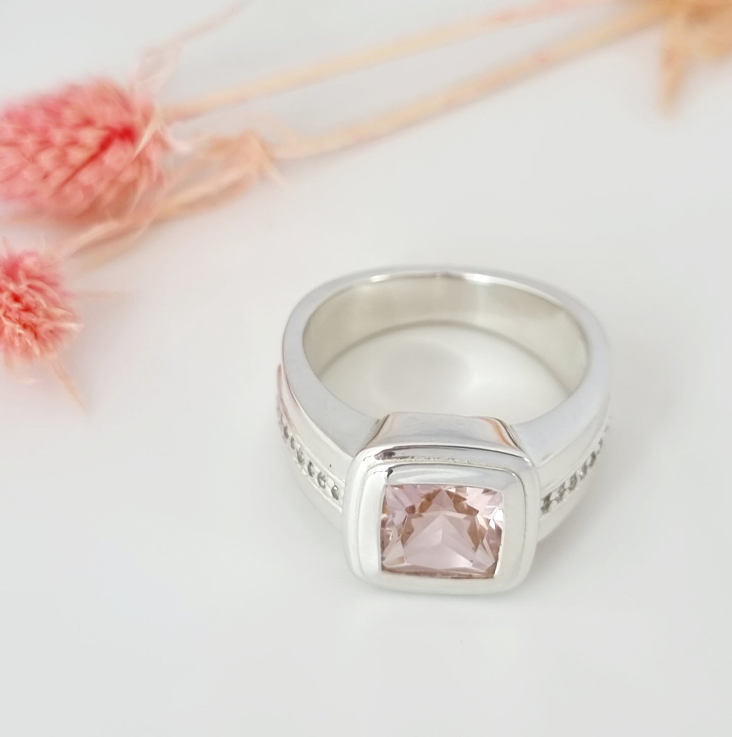 Dreamy Morganite - Ring