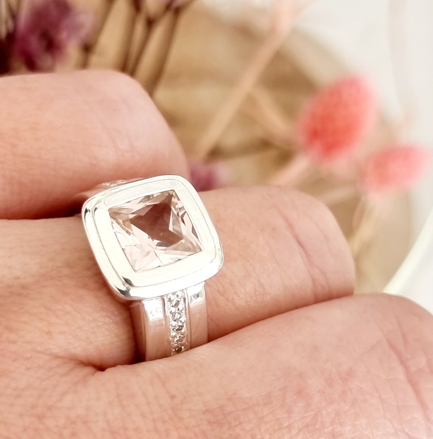 Dreamy Morganite - Ring