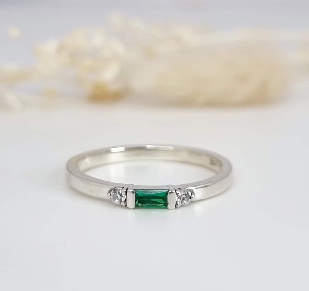 Dainty Birthstone Ring